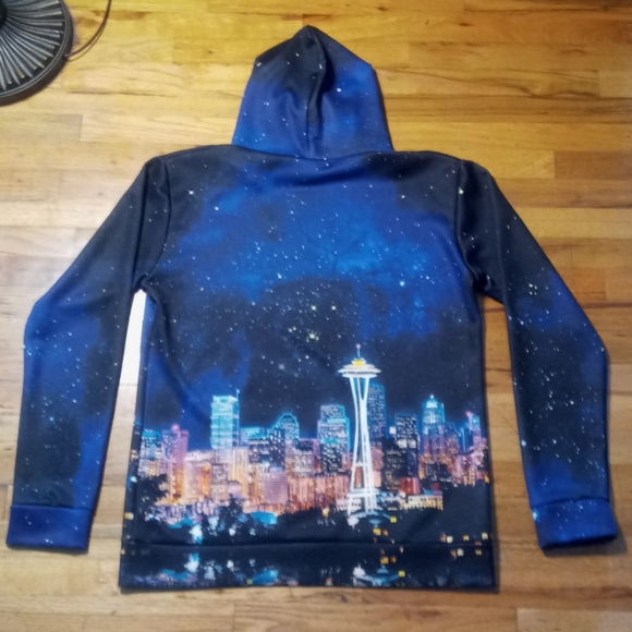 rare Seattle Mariners Baseball Night Cityscape Hoodie Seahawks Kraken - Picture 8 of 8